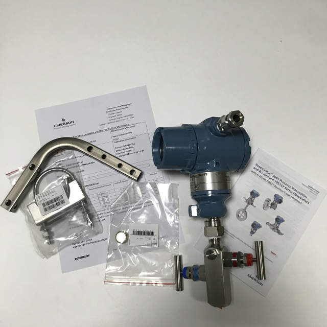 Rosemount Pressure transmitter 3051TG2F2B21AS5M5Q4K5B4