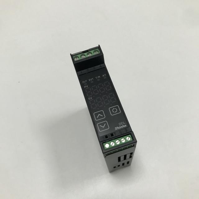 SHINKO Temperature Controller DCL-33A-A M