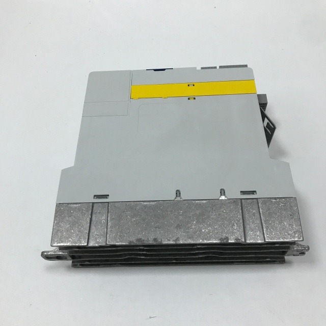 LENZE Frequency Converter E84AVSCE5514SB0