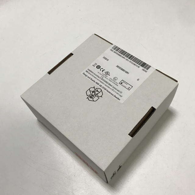 ABB PLC digital output module 3BSE008510R1 DO810 
