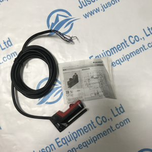 Leuze Slot type sensor 50112425