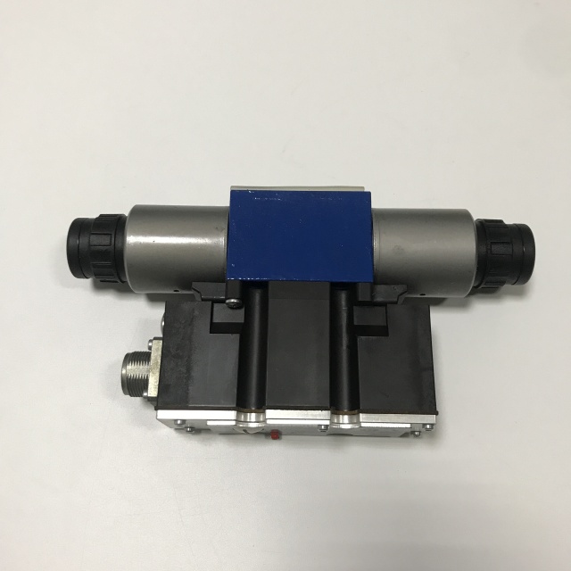 REXROTH Logic valve R900930264
