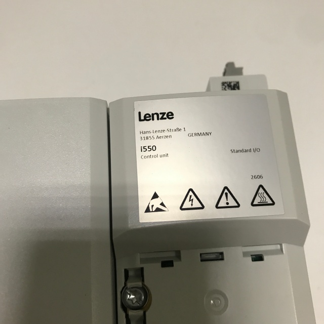 Lenze inverter I55BE275F10V10000S