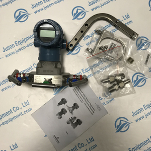 Rosemount Intelligent pressure transmitter 2051CD2A02A1BS5M5D4Q4Q8 + 0305RC52B11