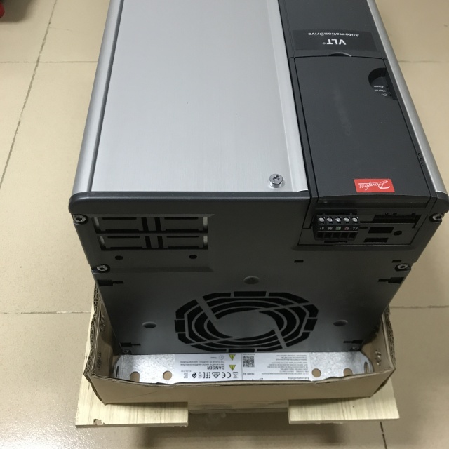 Danfoss inverter FC-302P22KT5E20H1BXXXXXSXXXXA0BXCXXXXDX 131H3957