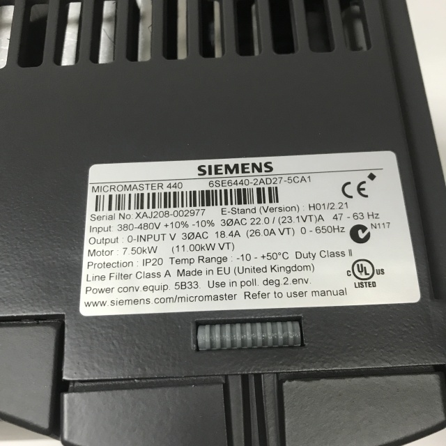 SIEMENS inverter 6SE6440-2AD27-5CA1