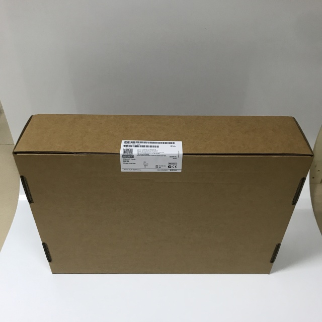 SIEMENS Stouch screen 6AV2124-0MC01-0AX0
