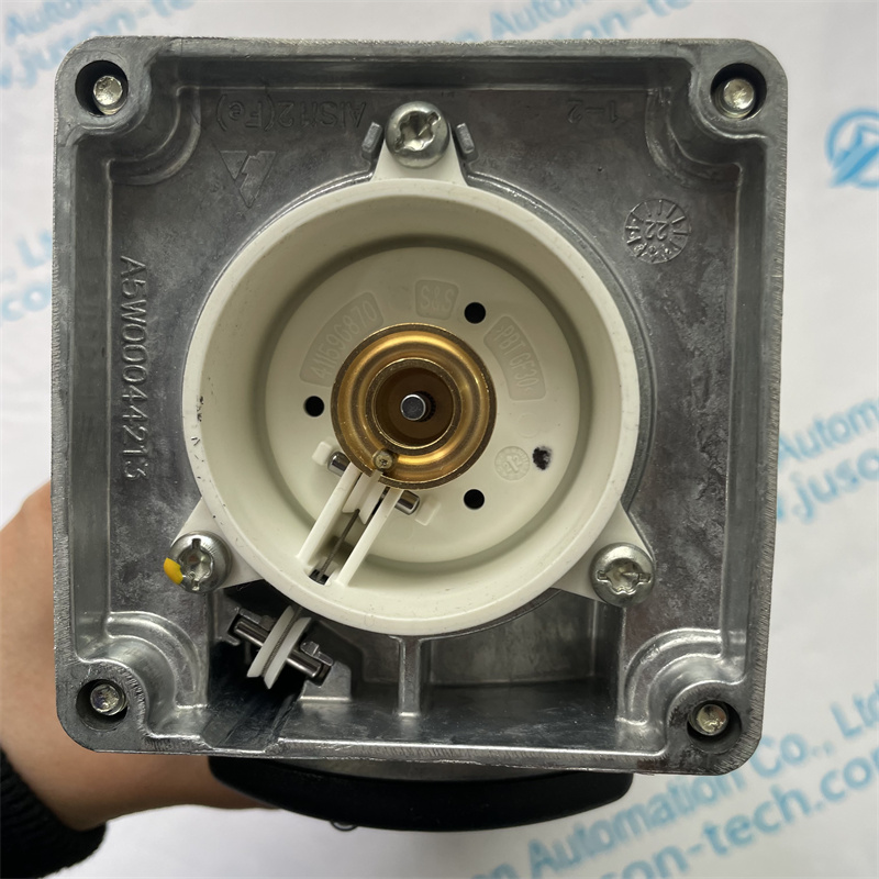 SIEMENS valve actuator SKP25.003E2