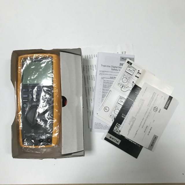 Fluke Handheld digital multimeter 287C 