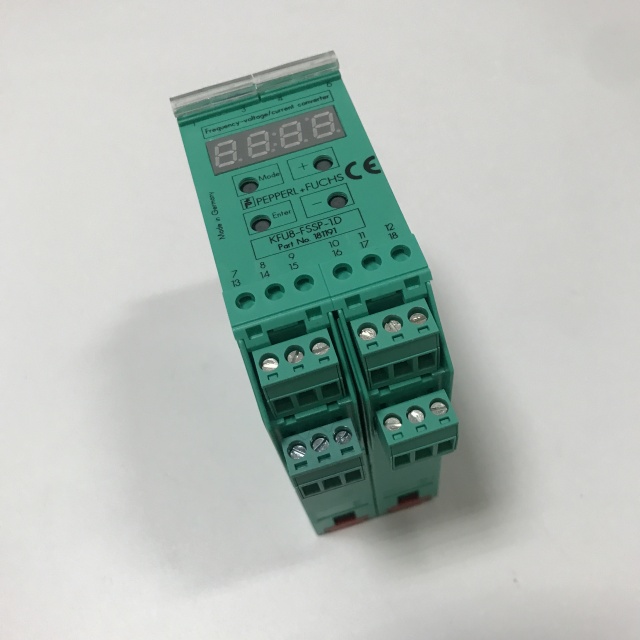 P+F Voltage current converter KFU8-FSSP-1.D