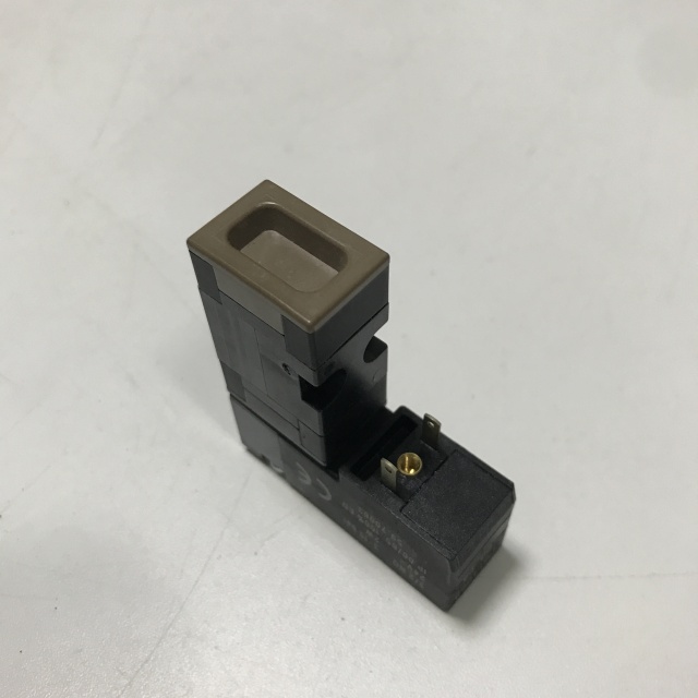 Norgren pilot valve 59.70063