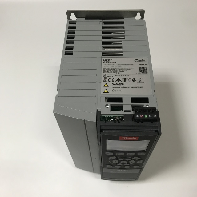 Danfoss frequency converter FC-302P7K5T5E20H1XGXXXXSXXXXA0BXCXXXXD0 131B0468