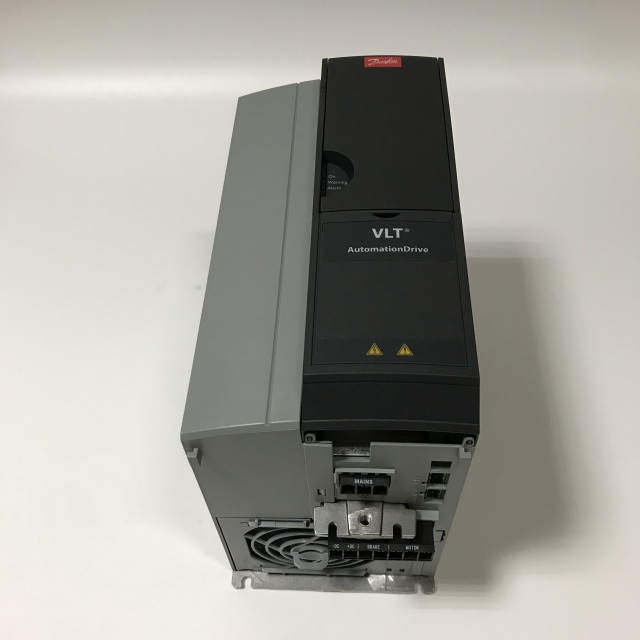 Danfoss frequency converter FC-302P5K5T5E20H1XXXXXXSXXXXALBXCXXXXDX 131N9838
