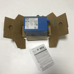 SICK Displacement measurement sensor DL100-21AA2110