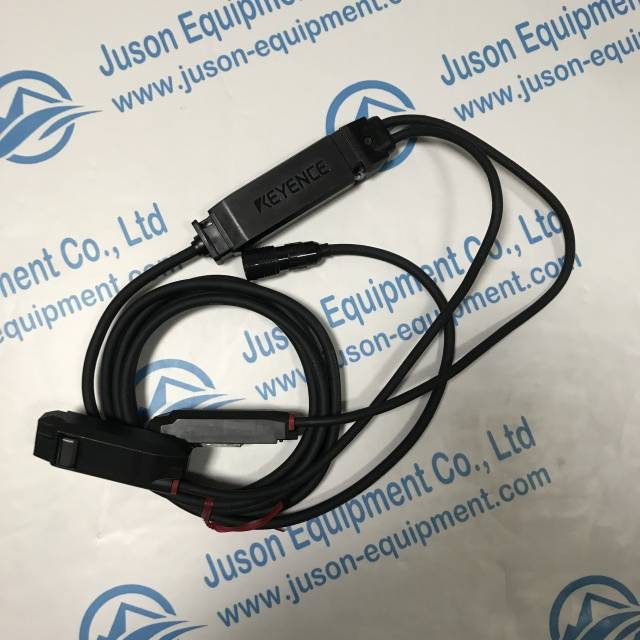 Keyence flow sensor FD-XS8
