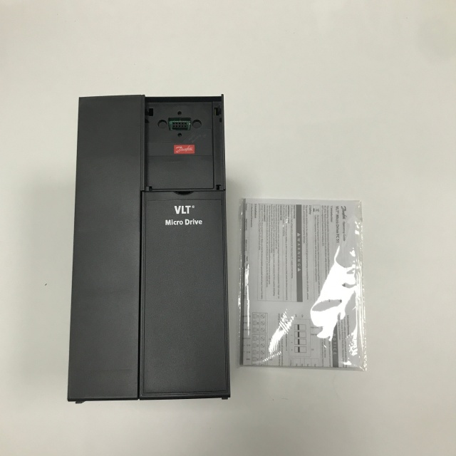 DANFOSS frequency converter 132F0059 FC-051P15KT4E20H3BXCXXXSXXX