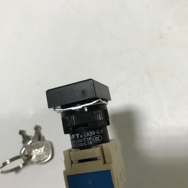 APT Plastic knob switch LA39-G11YJ Lfu