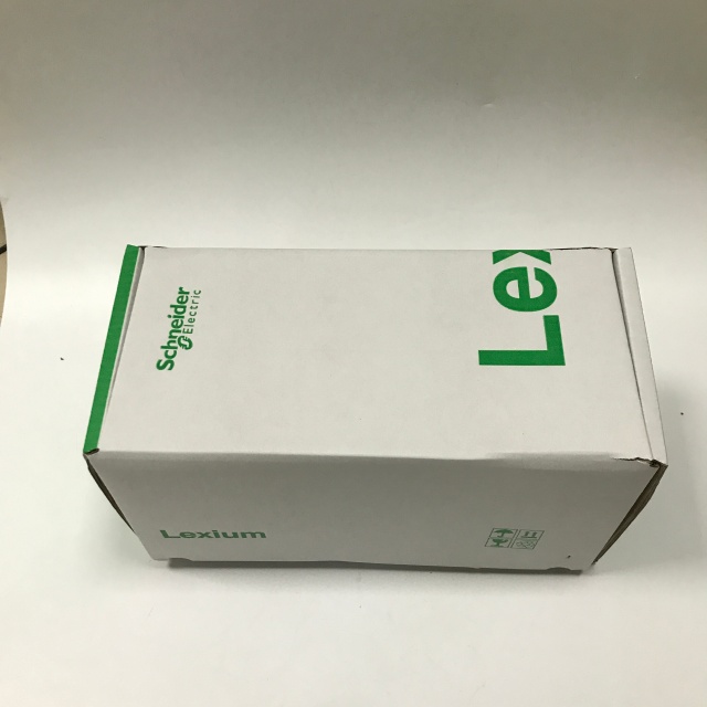 Schneider servo motor SH31402P02A2000