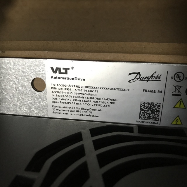 Danfoss inverter FC-302P22KT5E20H1BXXXXXSXXXXA0BXCXXXXDX 131H3957