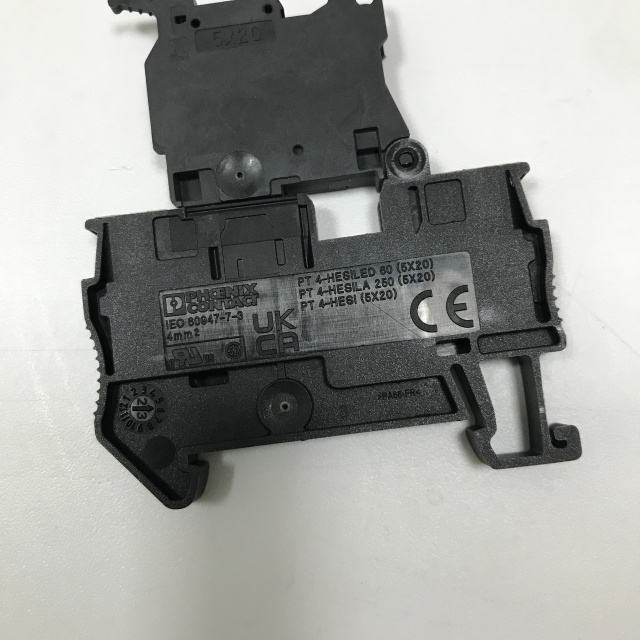 Phoenix terminal block 3211861