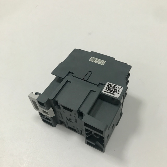 Schneider AC contactor LC1N0901M5N