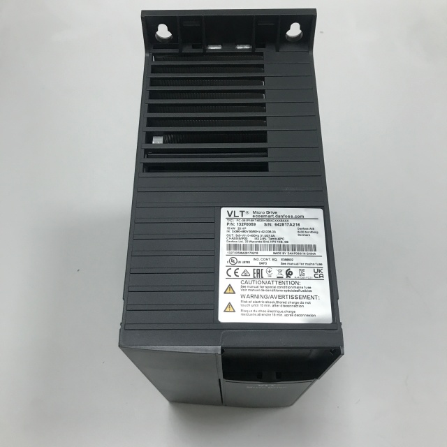 DANFOSS frequency converter 132F0059 FC-051P15KT4E20H3BXCXXXSXXX