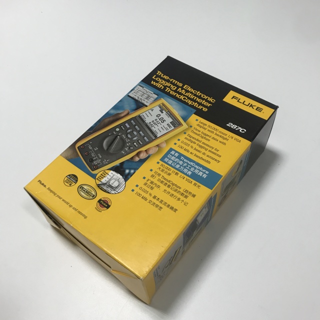 Fluke Handheld digital multimeter 287C 