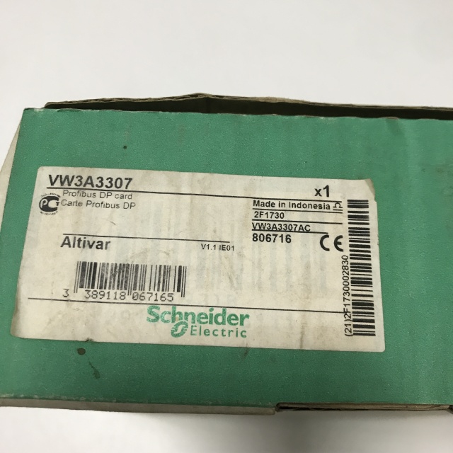 Schneider Frequency converter accessories VW3A3307