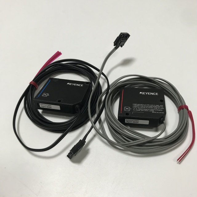 Keyence Digital laser sensor LV-H300