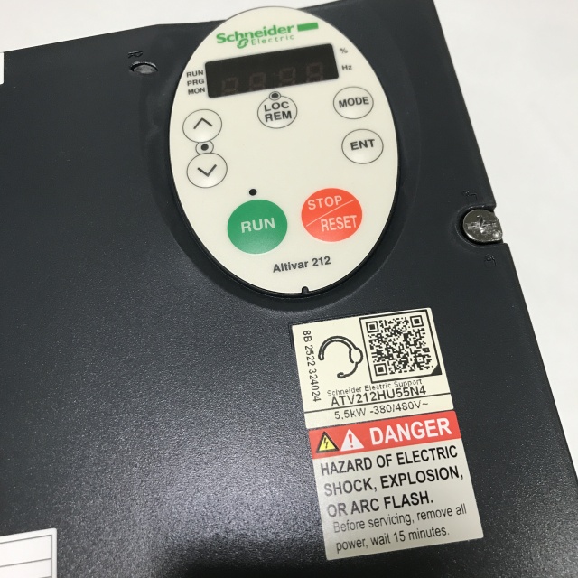 Schneider inverter ATV212HU55N4