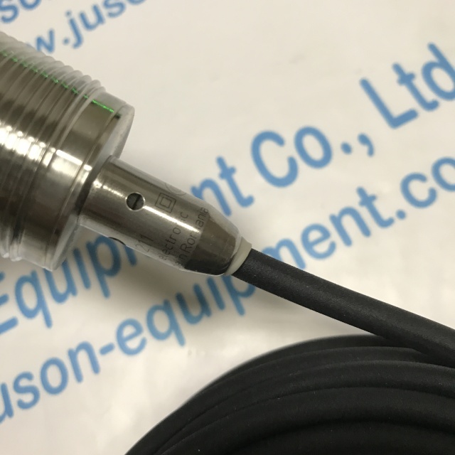 IFM sensor IIM211