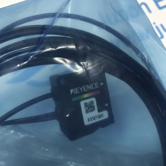 Keyence color sensor CZ-H37S