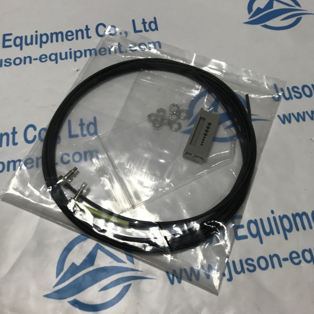 Keyence optical fiber sensor FU-R77TZ