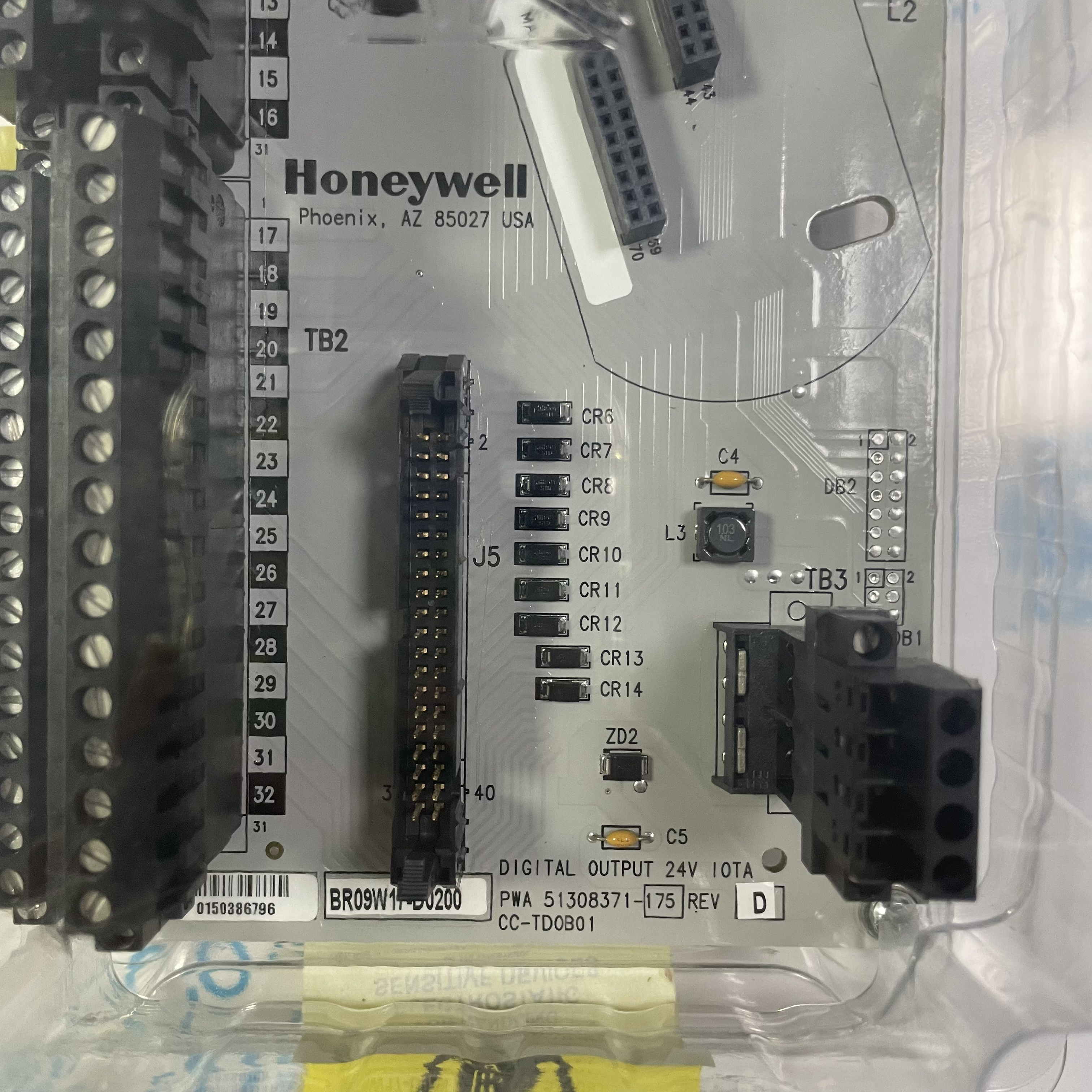 Honeywell Digital Output Module CC-TDOB01