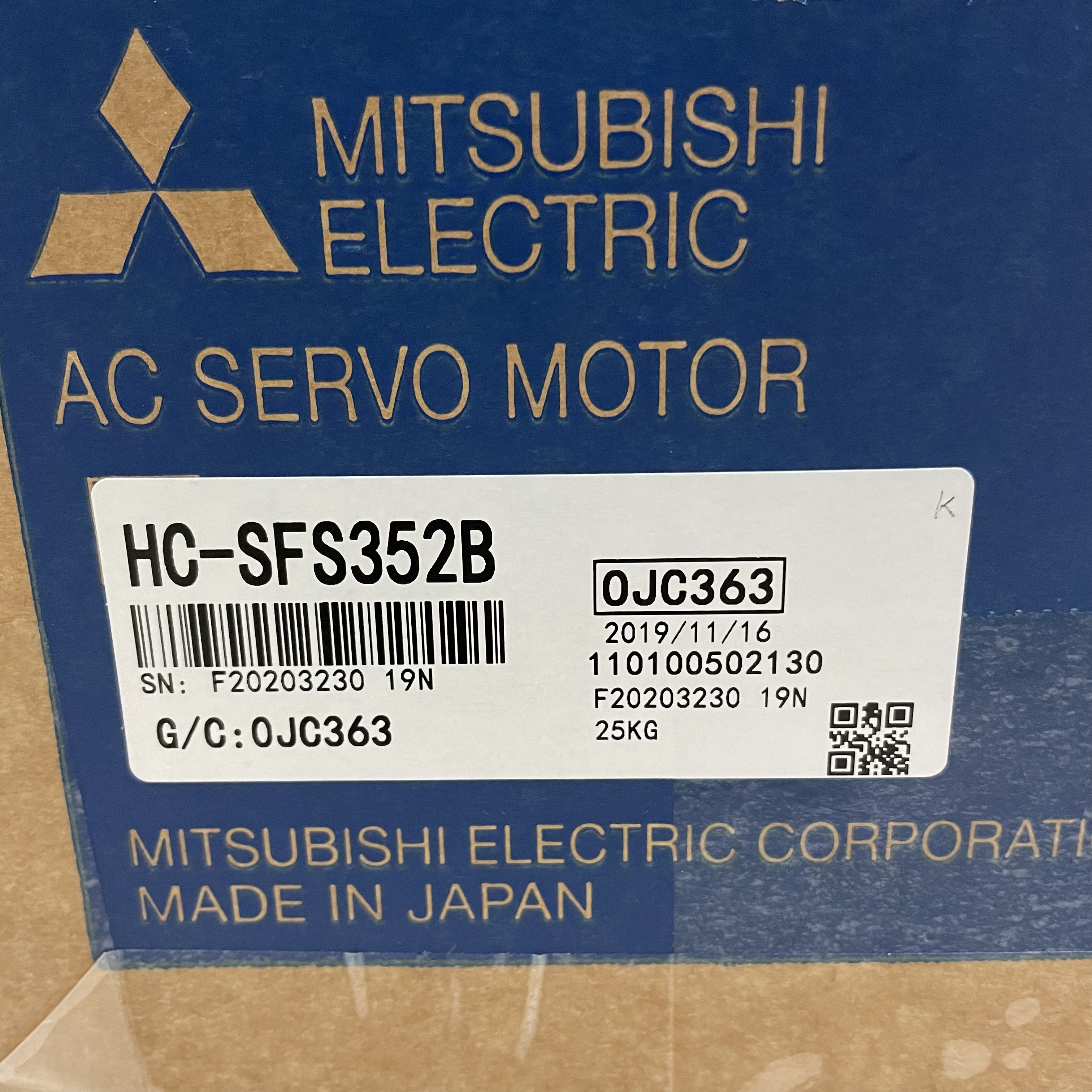 Mitsubishi servo motor HC-SFS352B 