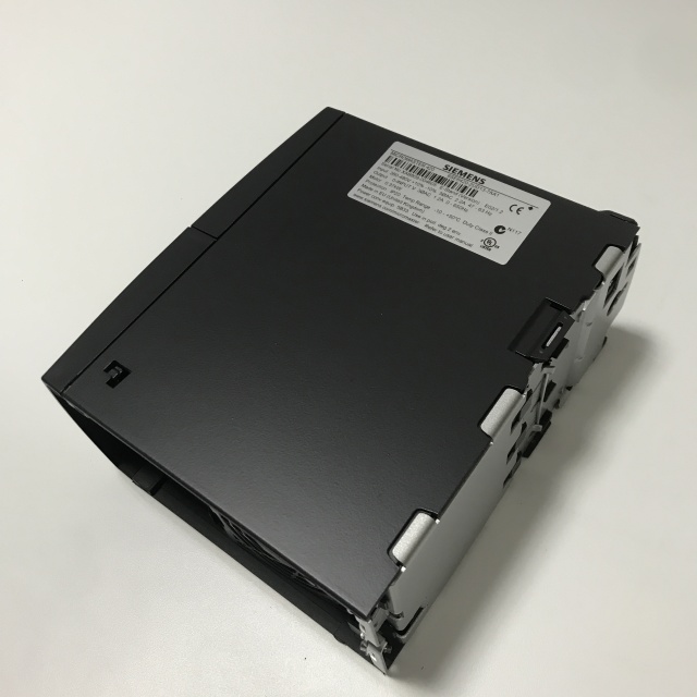 SIEMENS inverter 6SE6420-2UD13-7AA1