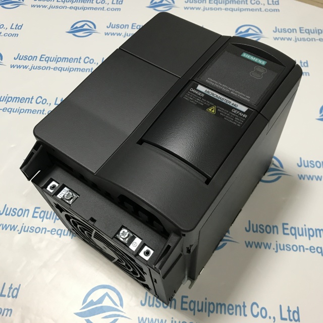 SIEMENS inverter 6SE6440-2UD25-5CA1