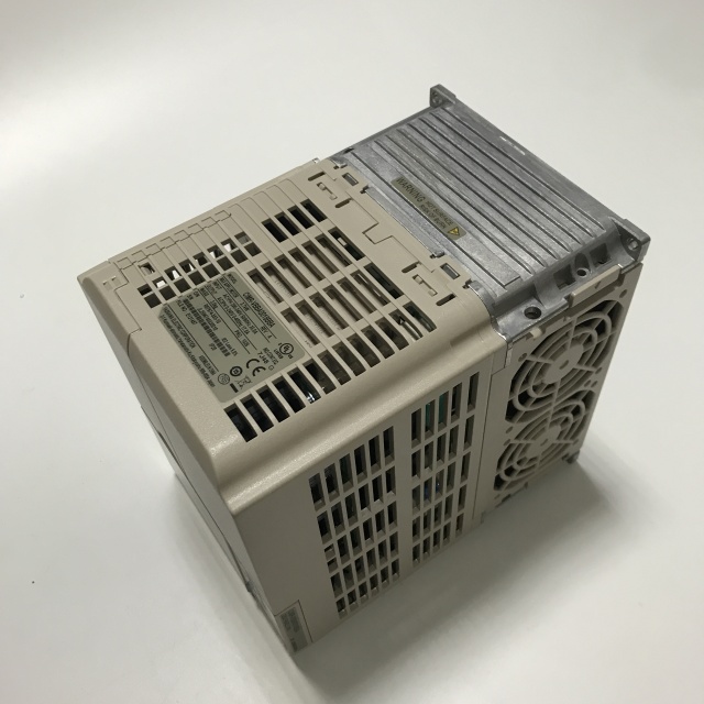Yaskawa frequency converter CIMR-VBBA0018BBA 