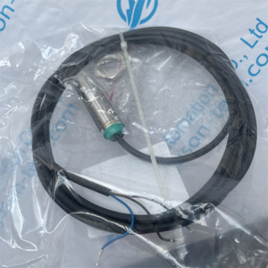 PEPPERL + FUCHS inductive sensor NBB5-18GM50-E2
