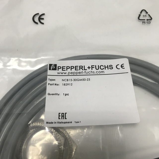 Pepperl+Fuchs proximity switch NCB15-30GM50-Z5
