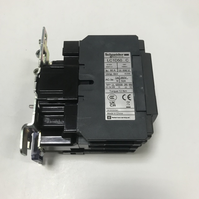 Schneider AC contactor LC1D50E7C