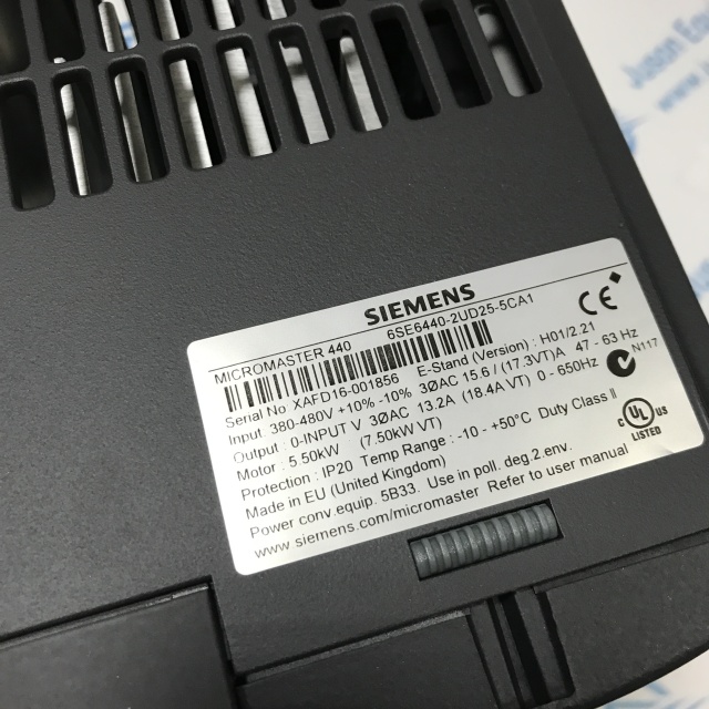 SIEMENS inverter 6SE6440-2UD25-5CA1