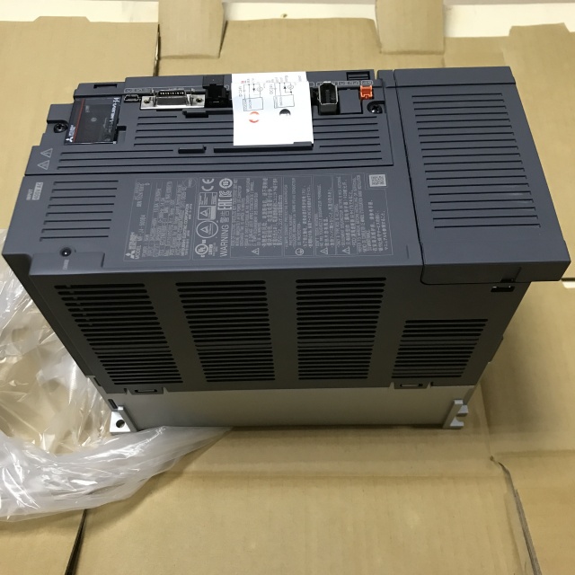 Mitsubishi servo drive MR-J4-500B4