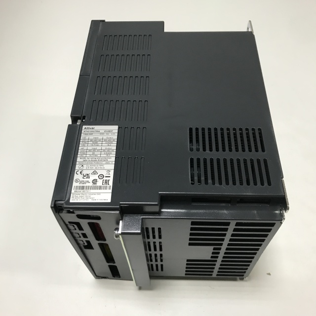 Schneider inverter ATV212HU75N4