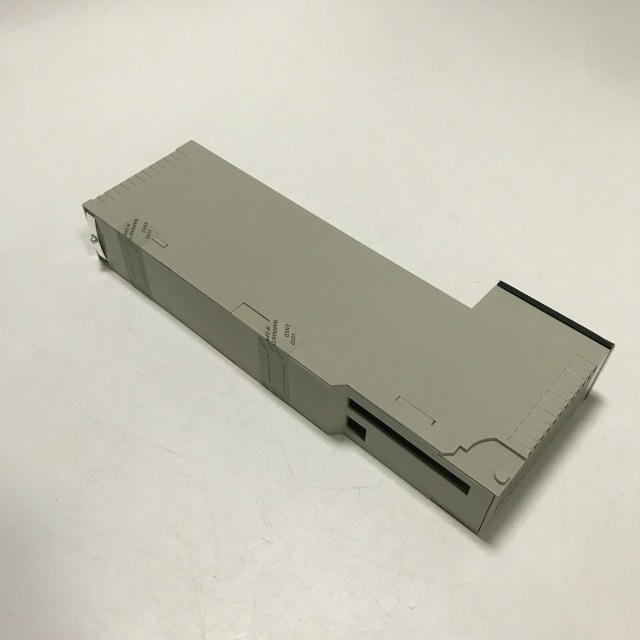 Schneider Analog input module 140ACI04000