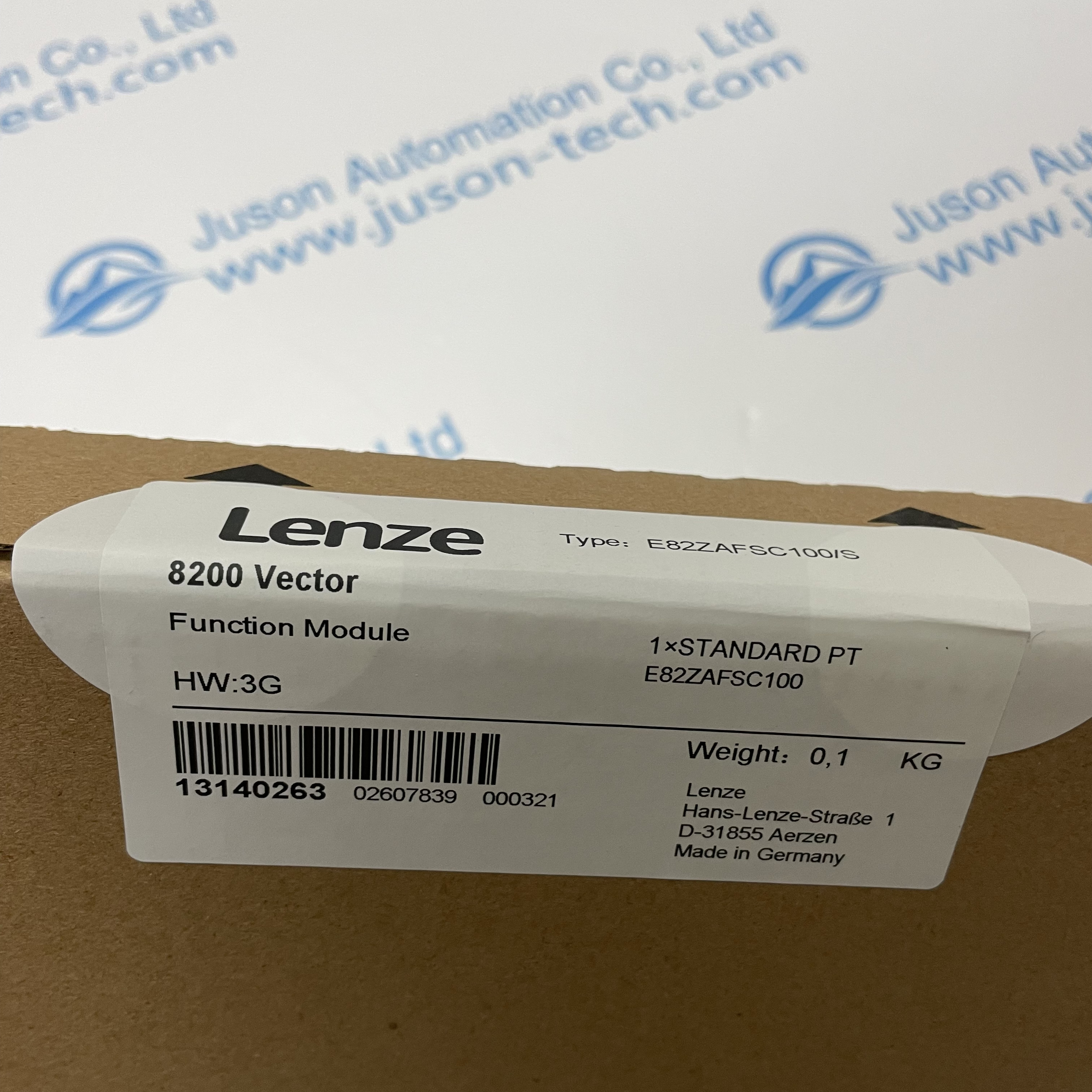 Lenze frequency converter module E82ZAFSC100