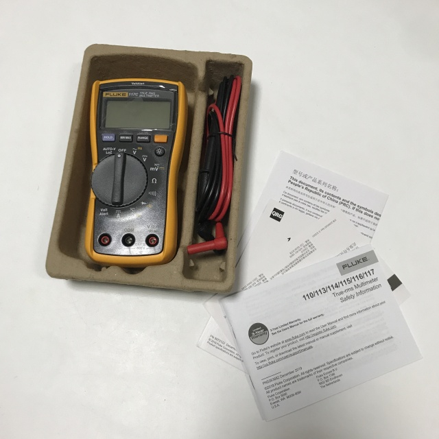 Fluke True RMS digital multimeter 117C