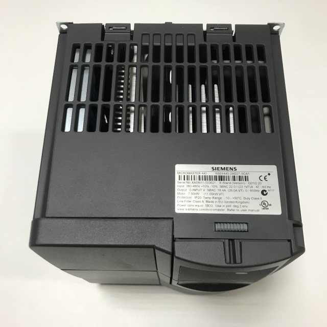 SIEMENS frequency converter 6SE6440- 2AD27-5CA1