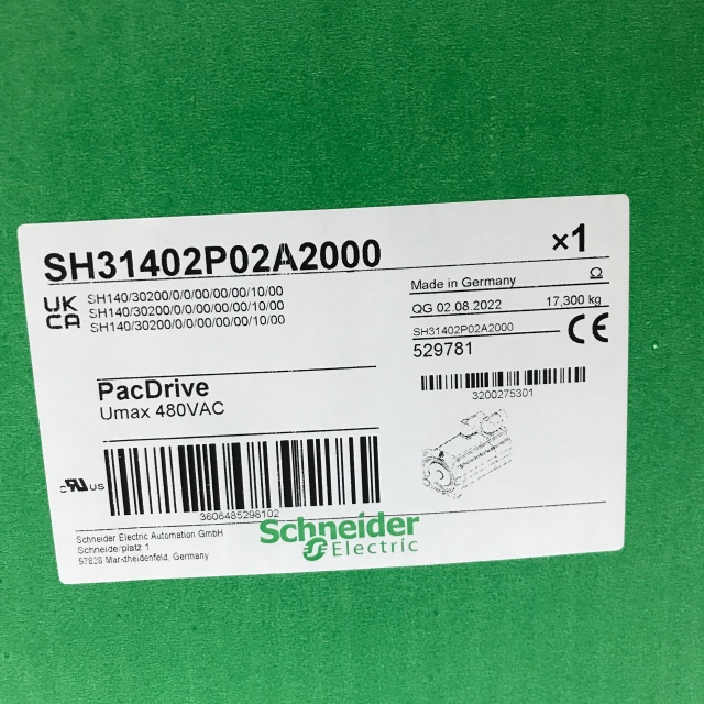 Schneider servo motor SH31402P02A2000