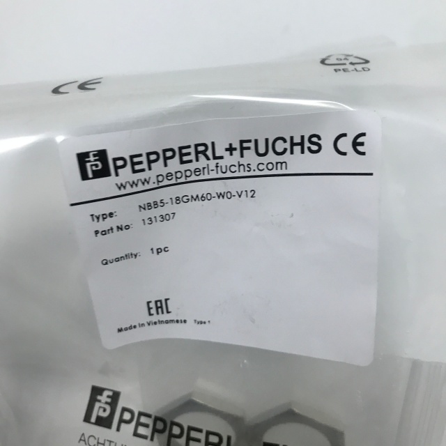 PEPPERL+FUCHS proximity switch NBB5-18GM60-WO-V12